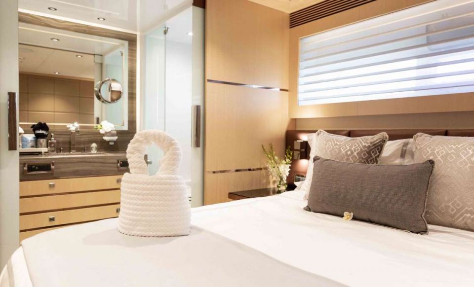 Below deck are 2 VIP suites with walk around Queen beds